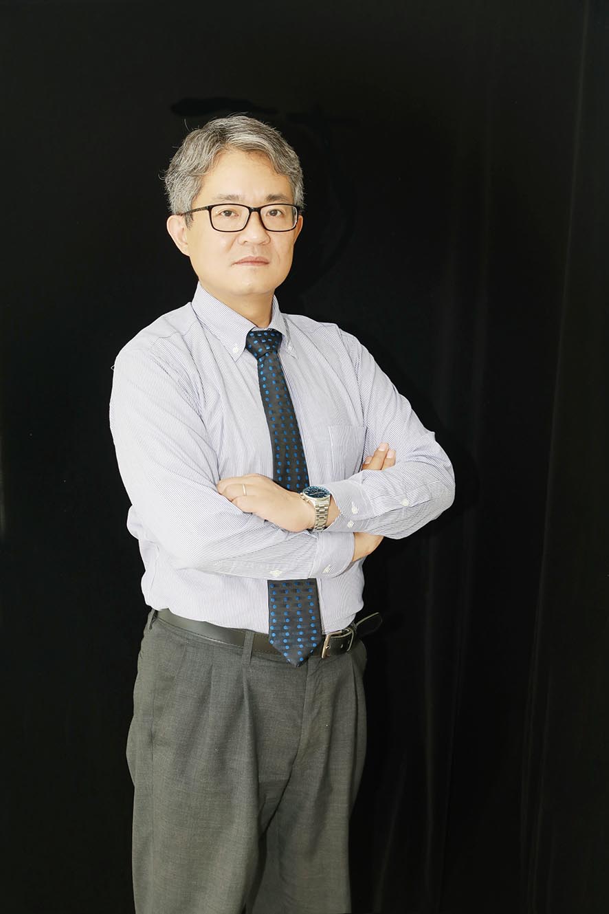 中国城市科学研究会智慧城市联合实验室首席科学家万碧玉让中国标准